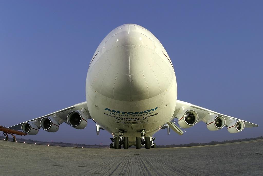 Anotonov 225